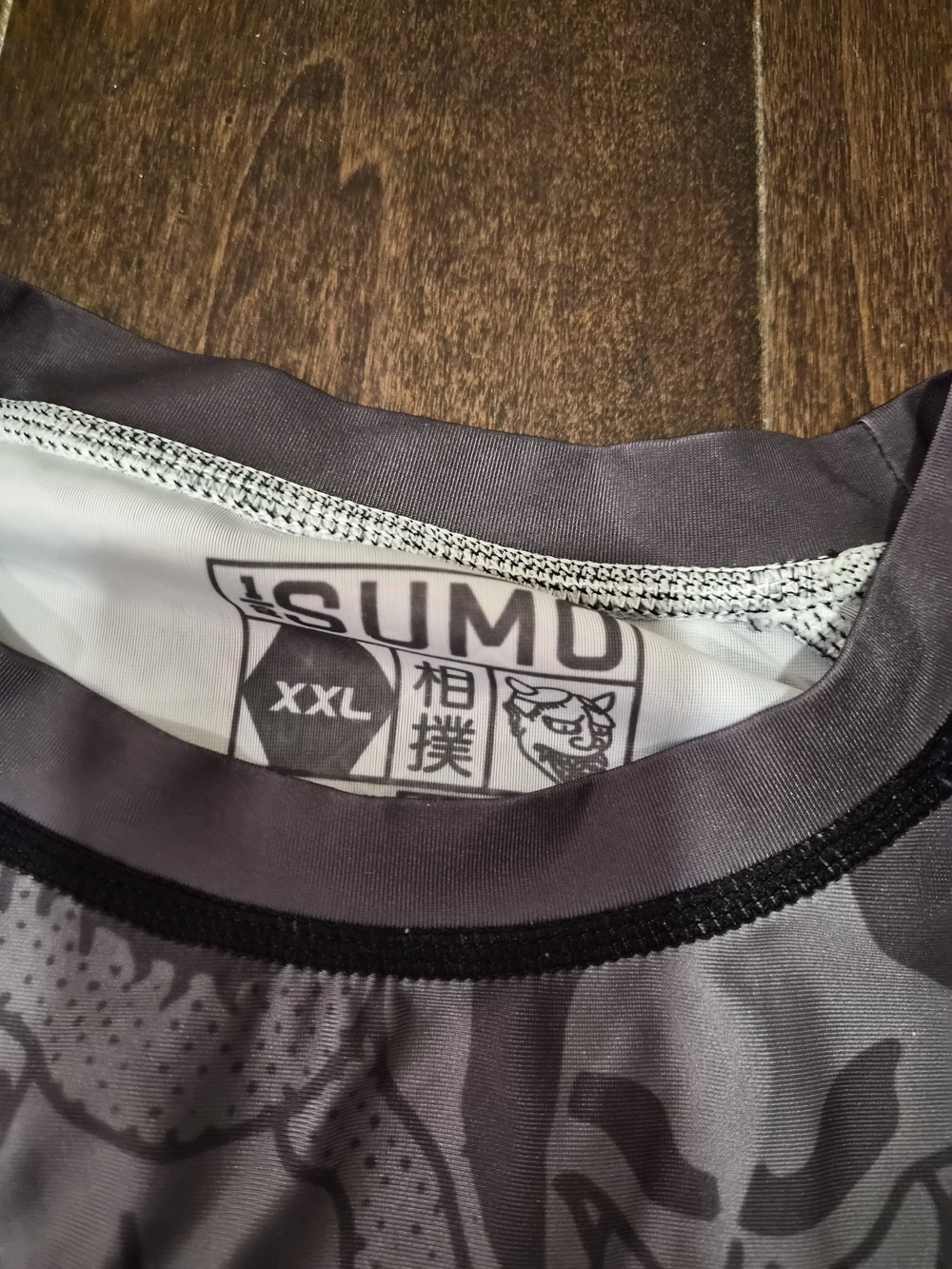 Tap Cancer Out Gray Athletic Rash Guard with Red Accent Graphic - Picture 4 of 5